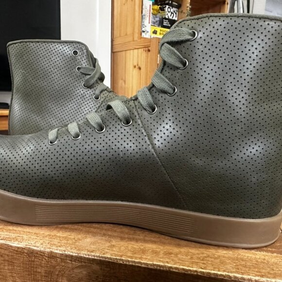 NOBULL Men's High-Top Leather Cupsole Trainer size 11 - Picture 5 of 8